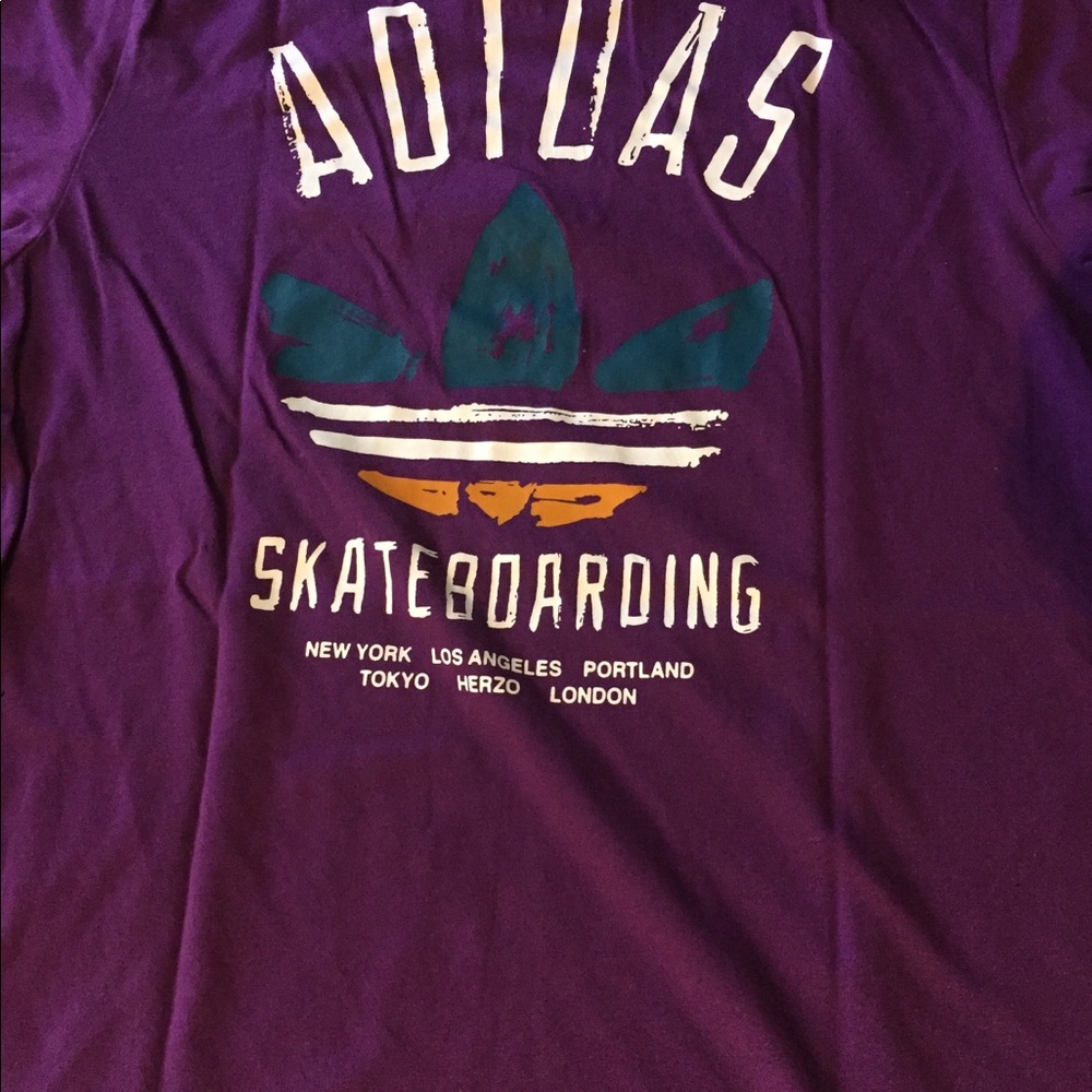 Adidas tee - Picture 6 of 7